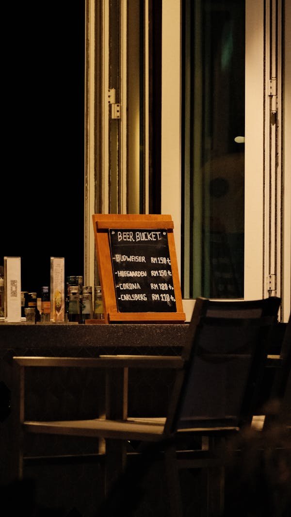 Porte-menus restaurant : l'essentiel pour une présentation réussie